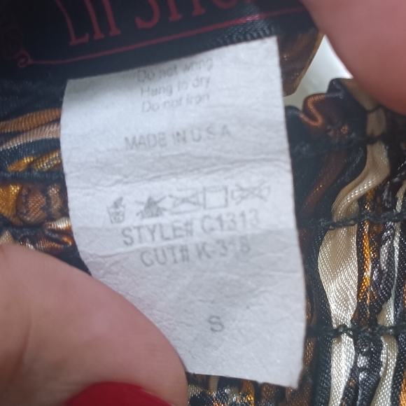 Lipstick Boutique Black and Orange Top - Picture 7 of 8